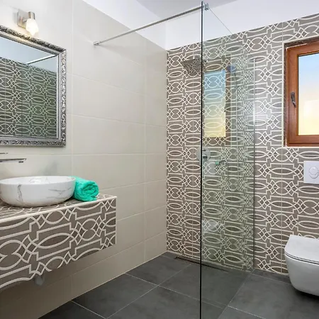 Pet Friendly In With Wifi Holiday home *