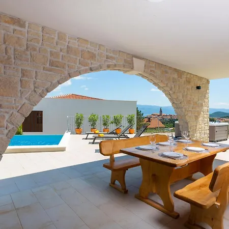 Pet Friendly In With Wifi Casa vacanze Vrbnik (Primorje-Gorski Kotar)